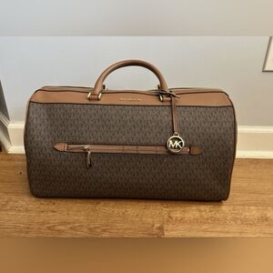 Michael Kors Weekender Unisex